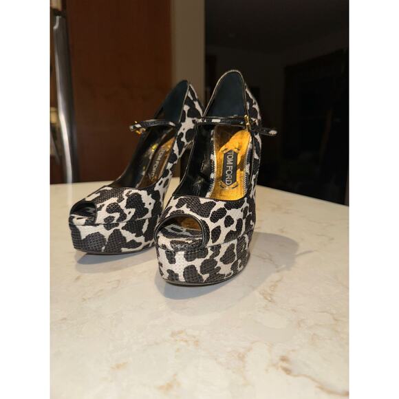 Vintage Tom Ford Platform Heels Cow Print Sz 39 made in Italy - Picture 13 of 16